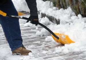 Snow shovel